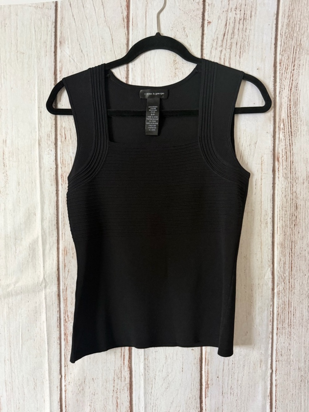Cable & Gauge Womens Black Ribbed Square Neck Knit Tank
Top Size S